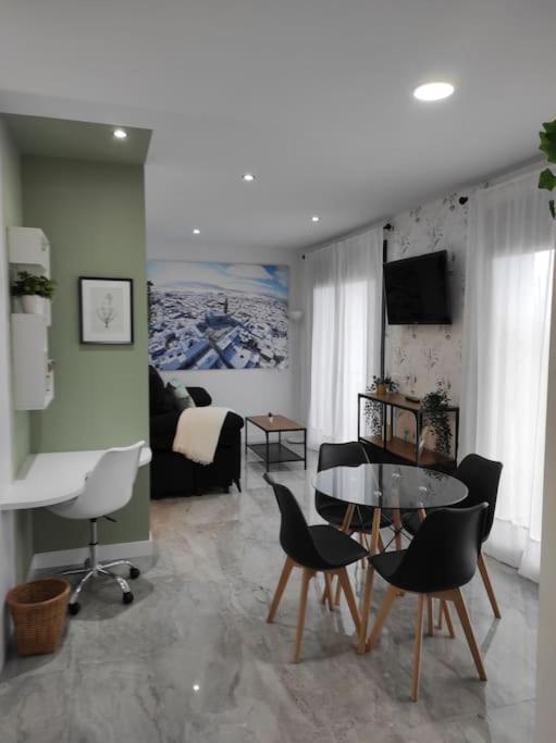 Ferienwohnung Apartamento La Jara Deluxe Llerena Exterior foto